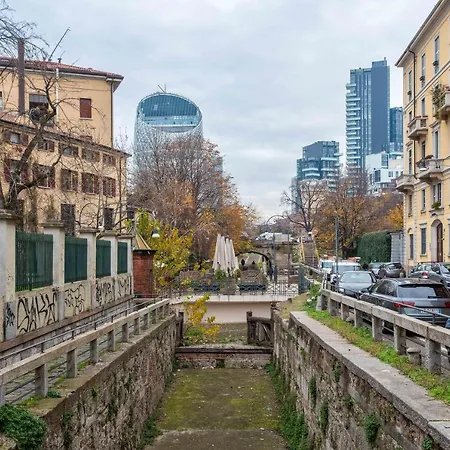 Exclusive 4 Bedrooms In Center Appartement